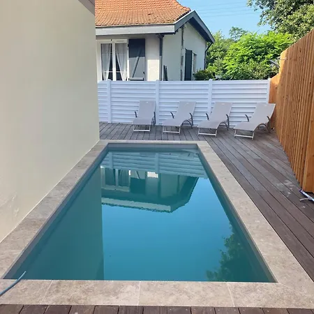 Les Embruns D - Avec Piscine Chauffee 别墅
