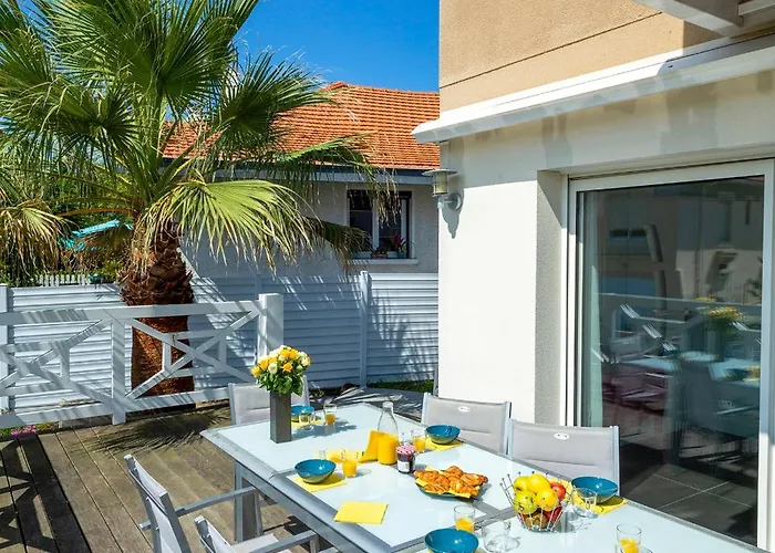 Les Embruns D - Avec Piscine Chauffee *