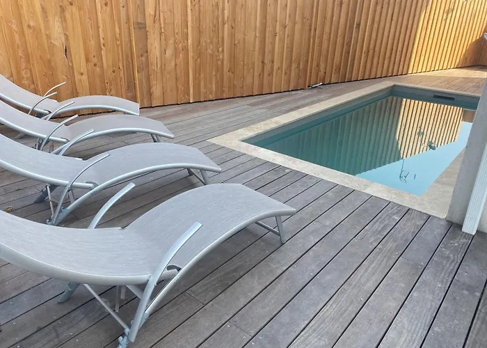 Les Embruns D - Avec Piscine Chauffee * آركاشو